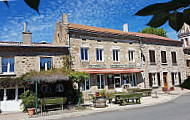 La Ferme Linossier food