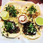 Tacos El Rinconcito food