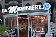 La Marinière inside