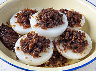 Jian Bo Tiong Bahru Shui Kueh (compass One) food