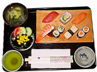 Sakura Sushi Inh. Junjiro Gamo food