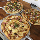 Farm Star Pizza food