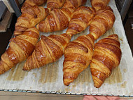 Croissant de lune food