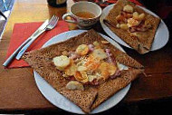 La Crêperie Des Lutins food