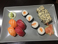 Wantai Sushi food