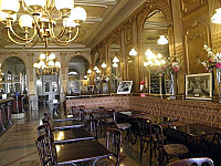 Cafe de la paix inside