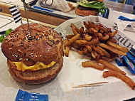 Deiz Mat Burger food