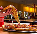 Peter Piper Pizza food