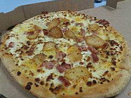 Domino's Pizza Vichy food