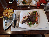 Le Bistro Du Minaouet food