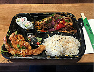 Hasu Japanese Thai Takeaway inside