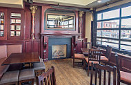 Aulde Dubliner & Pour House inside