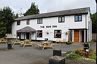 The Sun Inn outside