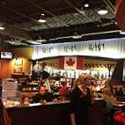 Boston Pizza food