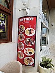 Bistrot T. Lautrec outside