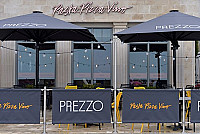 Prezzo Mumbles outside