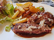 La Piece de Boeuf food