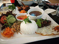 Ipho Vietnamese Cuisine food