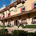 La Cote D'or Le Relais Bernard Loiseau outside