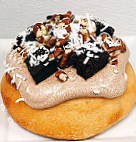 Cinnaholic food