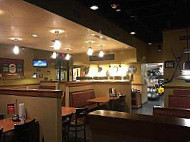 Pizza Hut inside