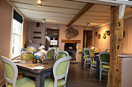 The White Horse Radlett food