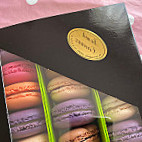 Macarons chocolats food