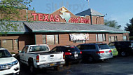 Texas Roadhouse outside