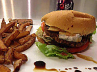 Lolo's Burger food