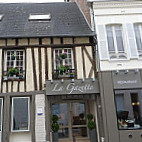 La Gazette outside