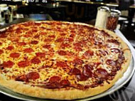 Minsky's Pizza food