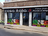 Casa Italia outside