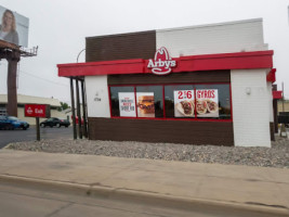 Arby's outside