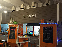 La Potion inside