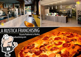 Pizzeria La Rustica food