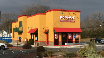 Popeyes Louisiana Kitchen inside