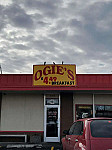 Ogie's Cafe outside