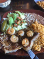 Karibe Mexican Grill food