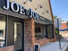 Joe Joe Nyack, Italian Eatery outside