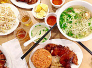 Tan Viet Noodle House food