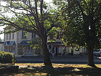 Auberge De La Fermete outside