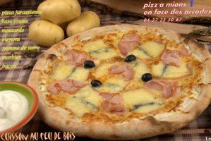 Pizz'a Mions food