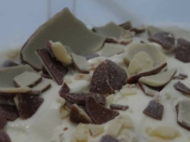 Helados Manjar food