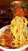 Buca Di Beppo Italian food