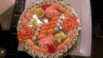 K Sushi food