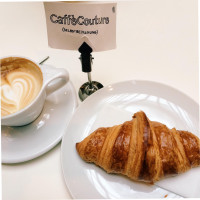 CaffeCouture food