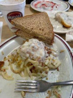 Huddle House food