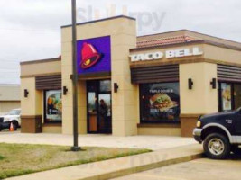 Taco Bell outside