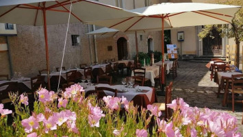 Osteria Brancaccio inside