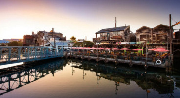 Pacific Wharf Cafe outside